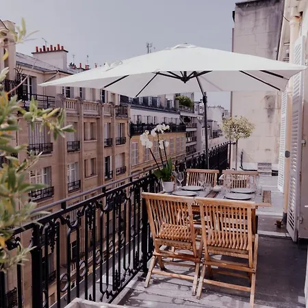 Apartment Luxueux Duplex Elysees Paris